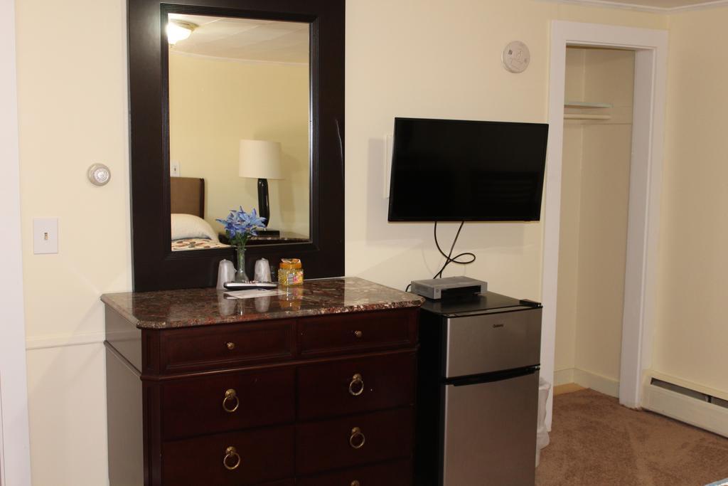 Royale Coach Motor Lodge Hampton Bagian luar foto